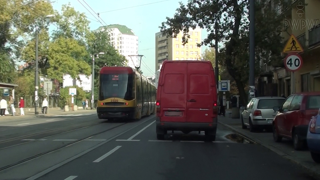 Materiał do pytania: Czy to ograniczenie prędkości obowiązuje kierującego tramwajem?