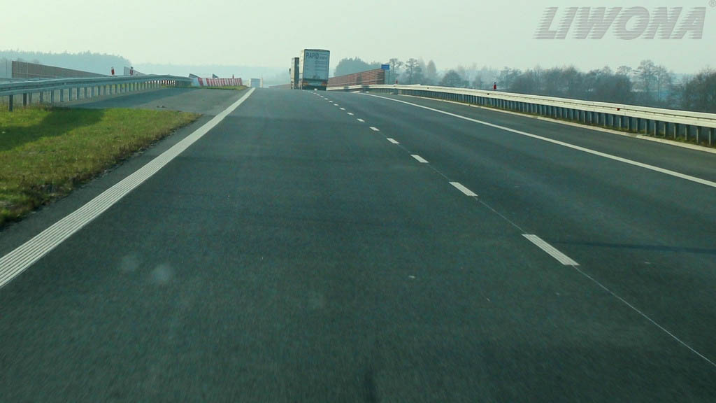 Materiał do pytania: Jakie czynniki wpływają na poprawę pola widzenia?